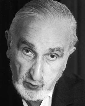 谜中谜HotelReceptionnist