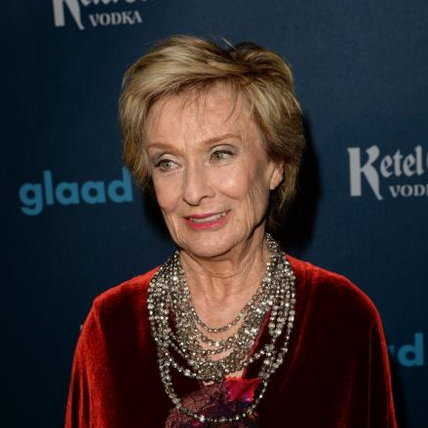 你口袋里有把枪吗？Maxine