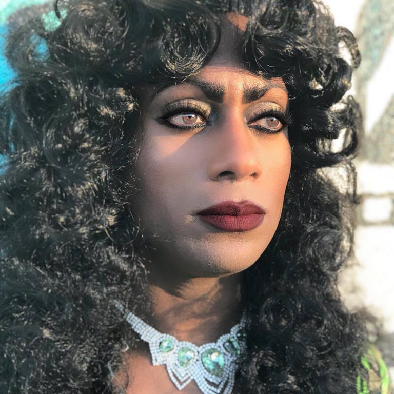 雷恩菲尔德服务员