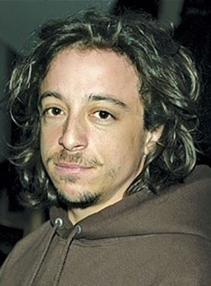 史碧华克爱恨交加的人生WallySpivak