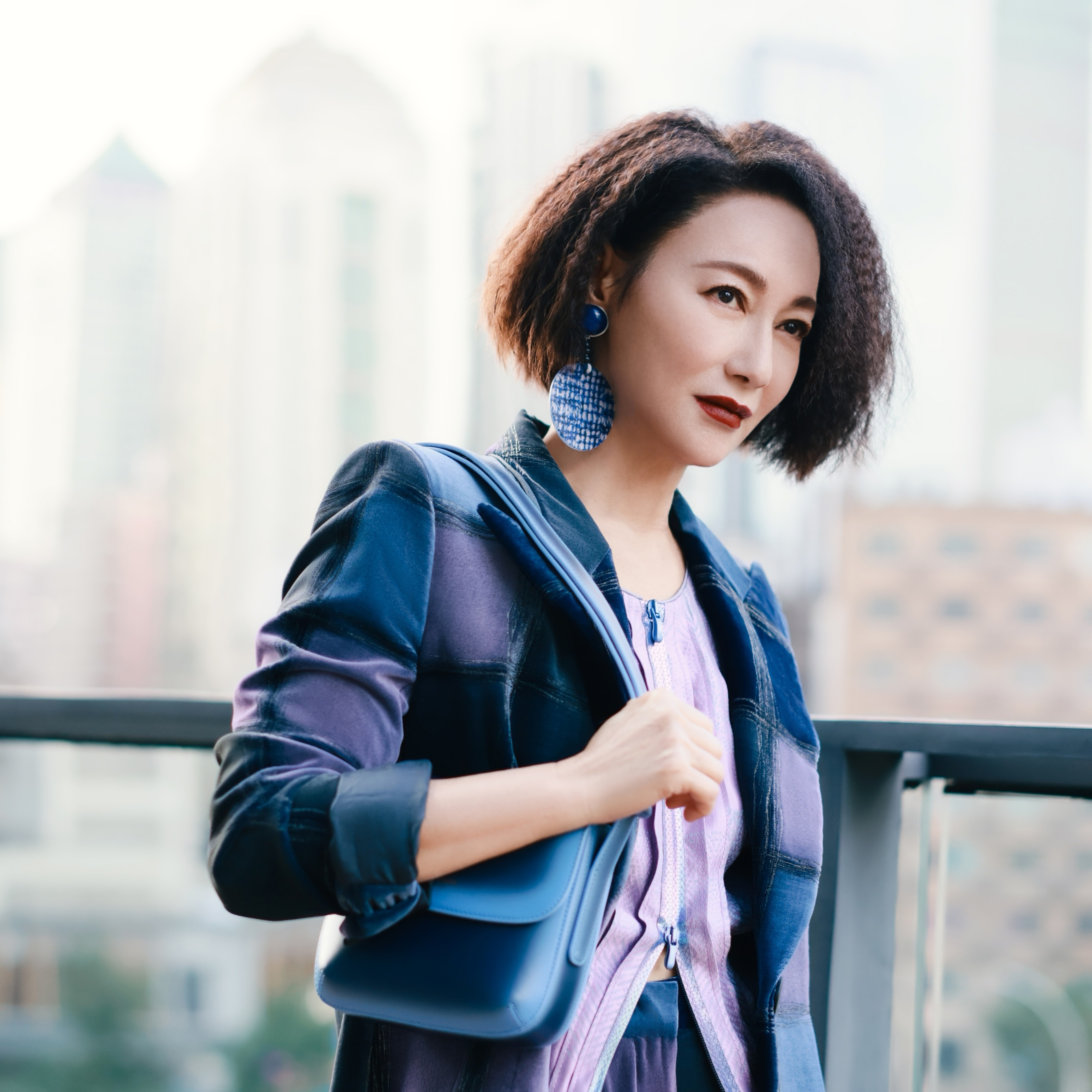 72家租客哈公店售货员