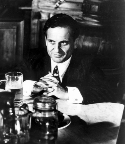 愤怒的公牛乔伊