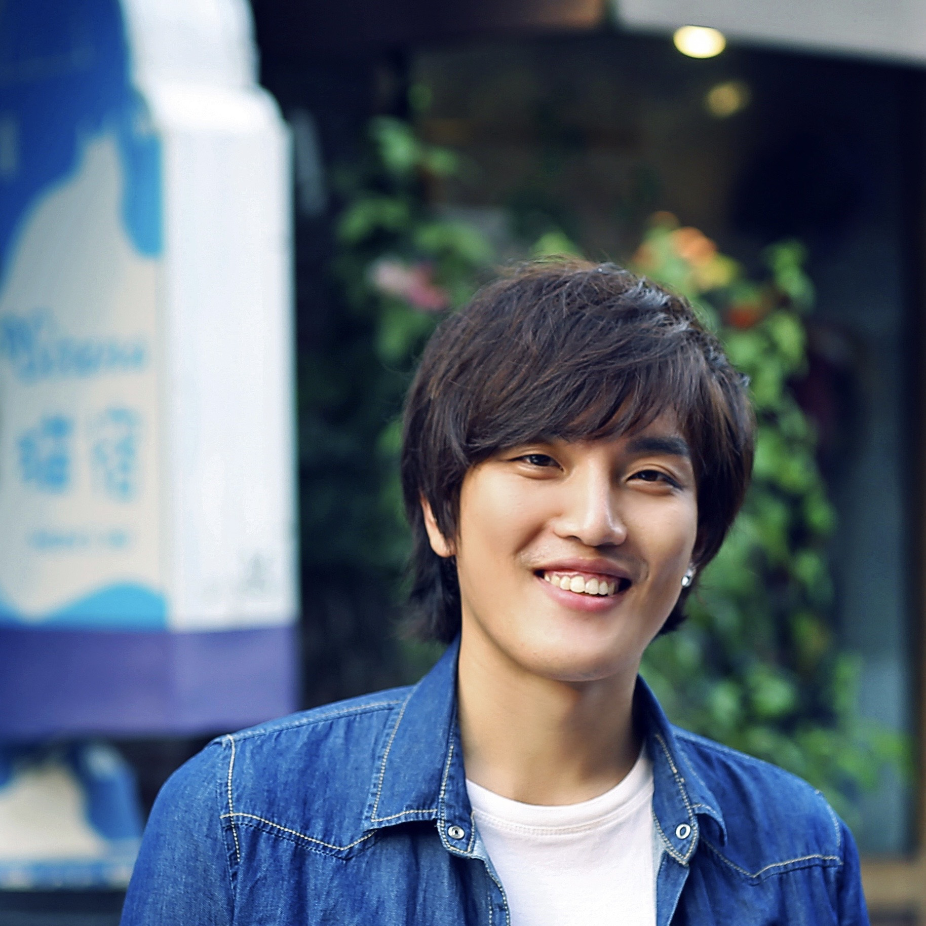 君是慕容卿似花卫七