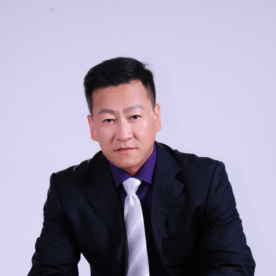 山河月明顾成