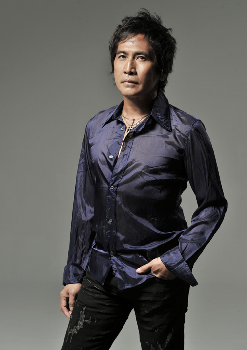 芳草碧连天周永健